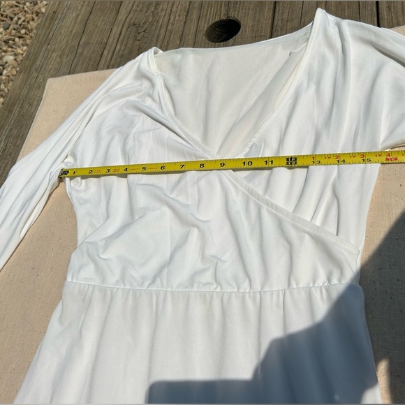 NWOT🌟Victoria’s Secret🌟Bodycon Dress V-neck worn in back or front.3/4 Sl… - Picture 11 of 11